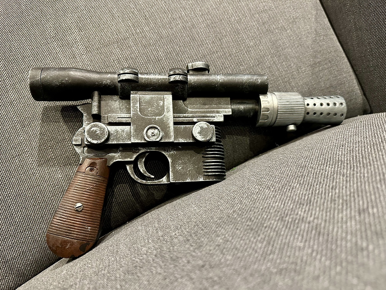 Han Solo DL-44 Blaster